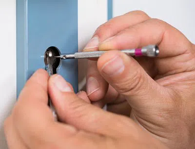 Super Locksmith Services Milwaukee, WI 414-501-2426 - 29-15