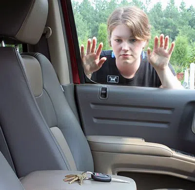 Super Locksmith Services Milwaukee, WI 414-501-2426 Super Locksmith Services Milwaukee, WI 414-501-2426 - 29-20